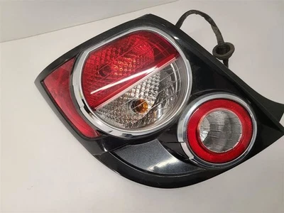 2012-2016 雪佛兰 SONIC LH 发球杆左尾灯掀背车 94534063 — 第 1/4 张图片