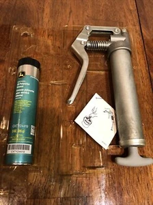 John Deere Mini Grease Gun and SD Polyurea All-Purpose Grease - Missing Nozzle - Picture 1 of 3