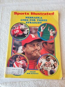 Vintage Sports Illustrated Magazine Nebraska Football September 11, 1972 - Picture 1 of 4