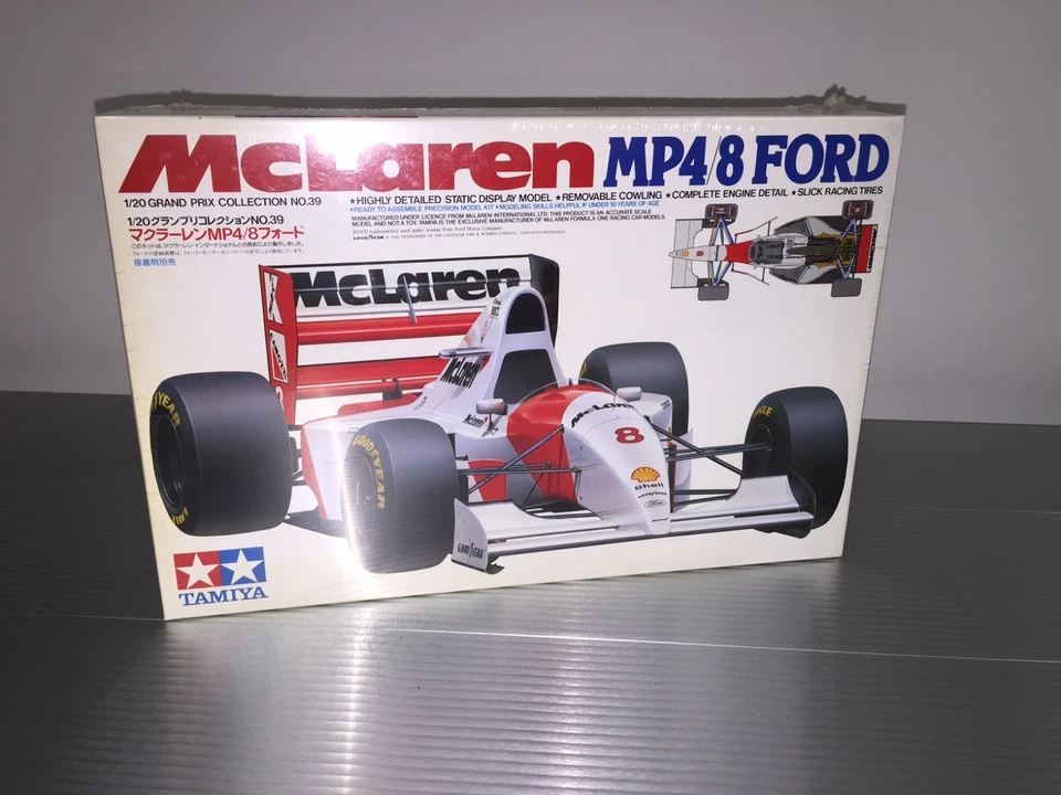 Tamiya | 1:20 | Fórmula 1 | Senna - Andretti | Kit McLaren MP4/8 F1 1993 Foto 1 de 1