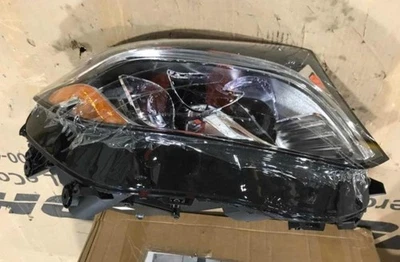 used! LED Headlight For 2017-2019 Mercedes-Benz GLS 350d/GLS 450 Passenger Side — 第 1/4 张图片