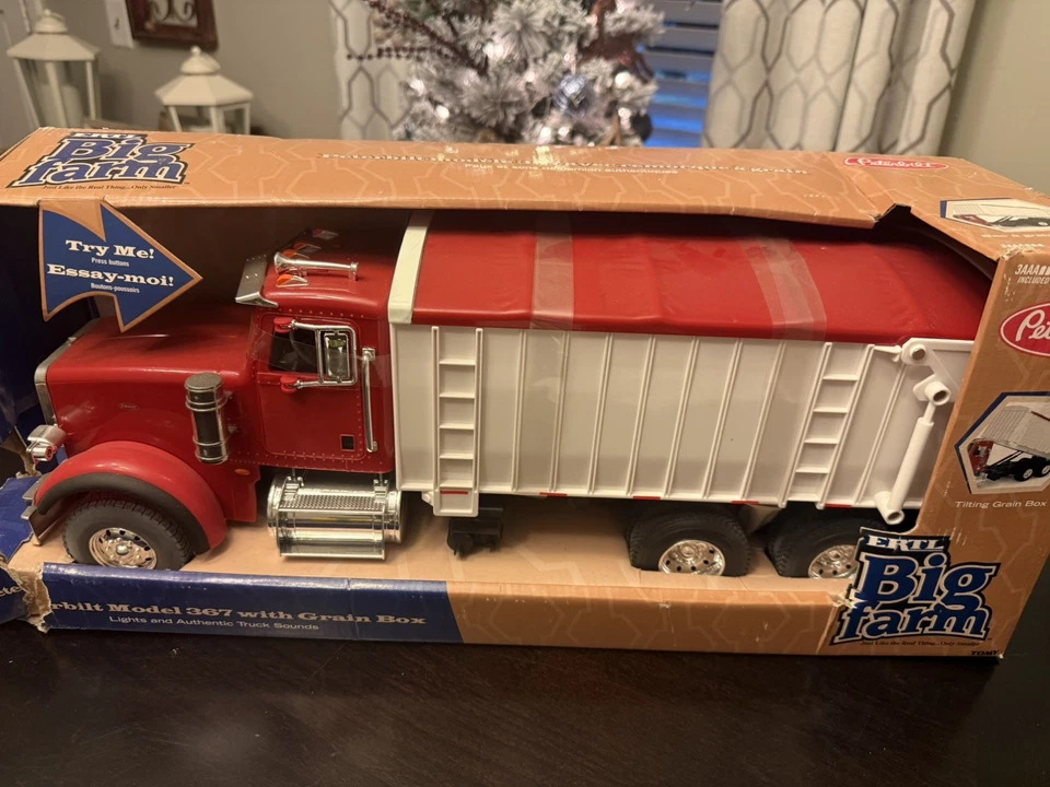 NEW Ertl Big Farm Peterbilt 367 Truck With Grain Box Lights & Sounds 21" 1/16th - Image 1 of 4