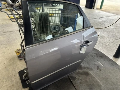 Conjunto de puerta trasera izquierda usado lado trasero se adapta a: Hyundai Azera 2006 eléctrico trasero Le Foto 1 de 4