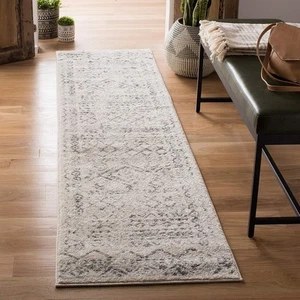 SAFAVIEH Tulum Collection Runner Rug - 2' x 8', x 8' (Runner), Ivory/Grey  - Picture 1 of 8