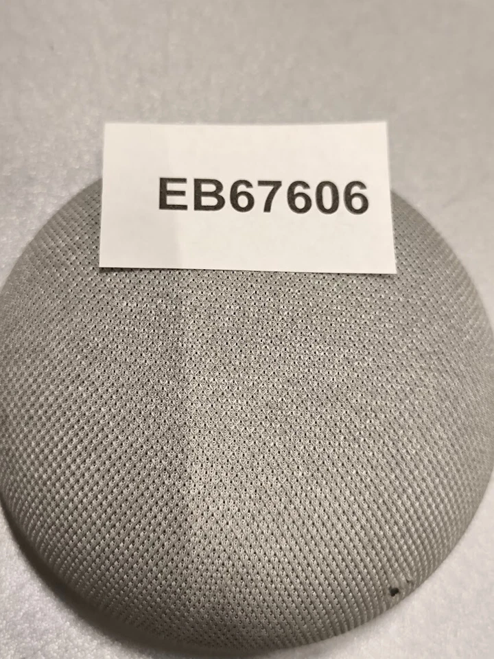 Google Nest Mini H0A Heim Smart Sprache Assistent Silber Nicht Working Für Teile - Bild 1 von 4