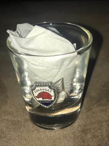 New HOGS NCAA ARKANSAS RAZORBACKS SHOT GLASS 2.5”TALL w/ Raised Logo Cover