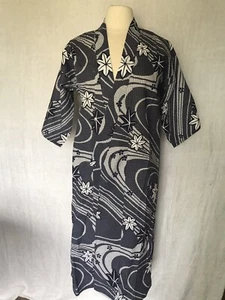 EUC Japanese L Large Cotton Summer Kimono Blue Floral Print Midori Int. Co - Picture 1 of 9