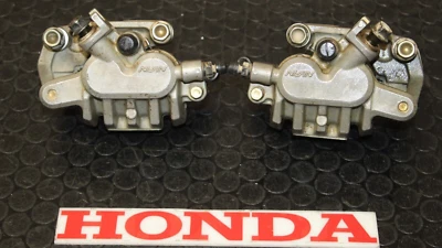 Pinzas de freno delanteras derecha izquierda Honda TRX450R TRX450ER 2004-2014 STOCK ORIGINAL *GEN* Foto 1 de 4