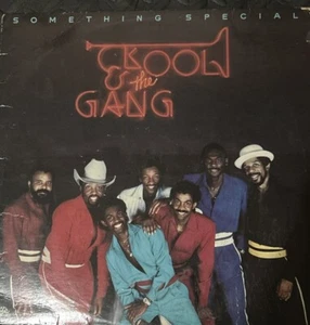 KOOL AND THE GANG SOMETHING SPECIAL DSR8502 DELITE VINYL LP RECORD - Bild 1 von 1