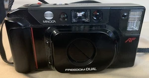 Minolta Freedom Dual AF 35mm Film Point and Shoot Camera TESTED WORKING - Picture 1 of 5