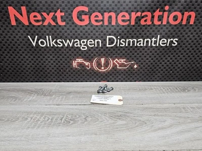 2000 - 2010 Volkswagen Golf Jetta MK4 Roof Rack Body Mounted Mounting Screw Set - Image 1 of 4