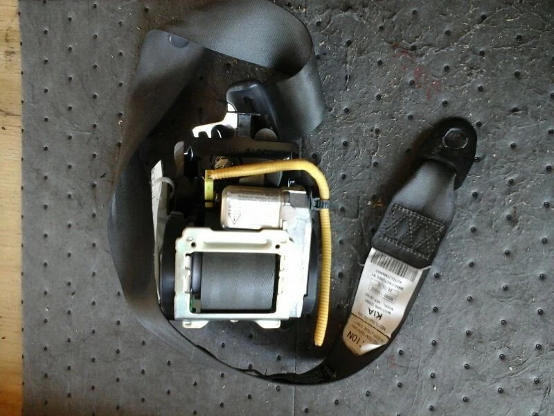 2006-2011 Kia Rio Front Right RH Passenger Seat Belt Retractor Black OEM Foto 1 de 1
