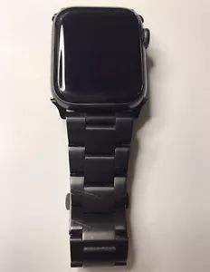 Apple Watch Series 4, 40mm Space Grey with Black Stainless Steel Strap - Picture 1 of 11