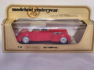 MATCHBOX MODELS OF YESTERYEAR 1:35 SCALE 1937 CORD 812 - RED - Y-18 - BOXED NOS - Picture 1 of 8