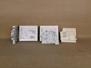 NEW LOT OF 2 GENERAL ELECTRIC 240V 5 AMP AUXILIARY CONTACT 672568 - Picture 1 of 1