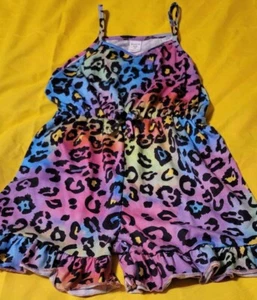 Girl’s Size 5 "Shein" colorful animal print romper - Picture 1 of 2