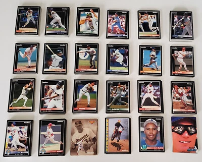1992 BASEBALL Pinnacle BASEBALL CARDS Singles Commons from Personal Collection - Image 1 of 2