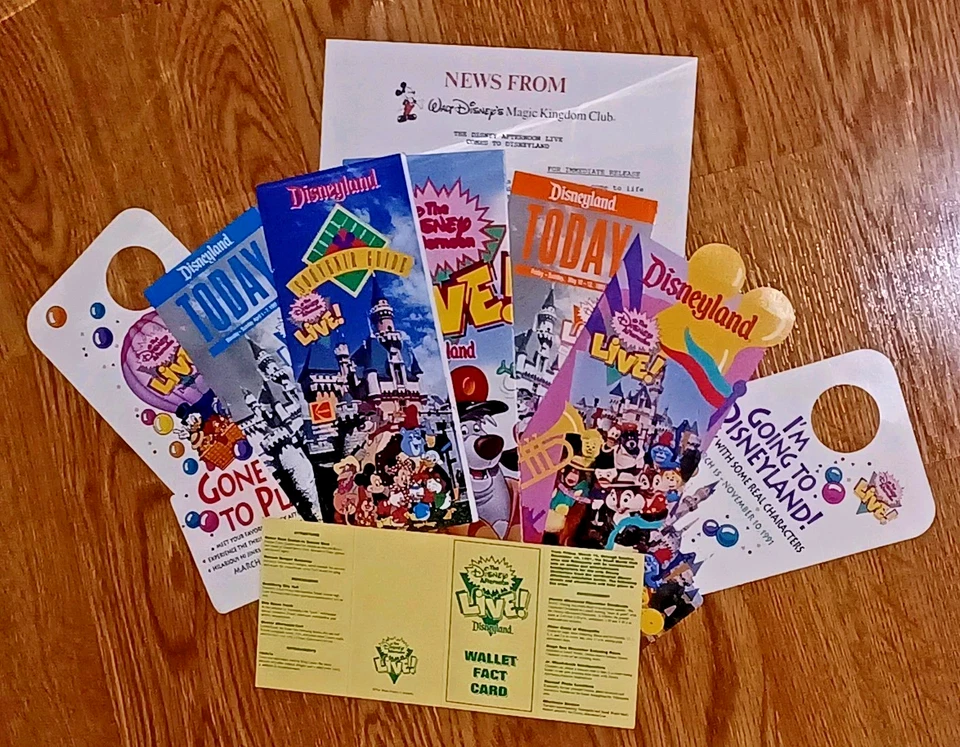 la TARDE DE DISNEY @ DISNEYLAND ¡EN VIVO! Park Event Nine (9) artículos (DA2) 1991 Foto 1 de 4