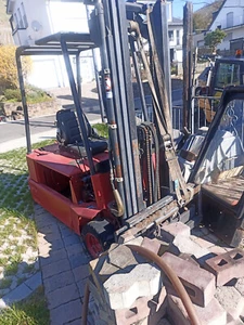 STAPLERMAST DREIFACH MIT SEITESCHIEBER  1600 kg - Bild 1 von 8