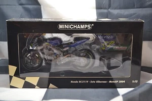 MINICHAMPS - 2004 MOTO GP HONDA RC211V - SETE GIBERNAU - 1/12 SCALE MODEL BIKE - Picture 1 of 10