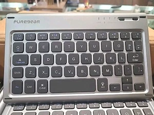 PureGear Universal Bluetooth Backlit Keyboard - Picture 1 of 4