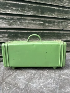 Lata de pastel verde vintage - Imagen 1 de 6
