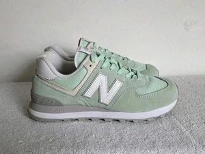 NEW BALANCE 574 WOMENS UK SIZE 6 GREEN LACE UP TRAINERS - Picture 1 of 9