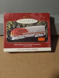 Im Ruhestand 1997 Hallmark Lionel 1950 Santa Fe F3 Diesel Druckguss Andenken Ornament - Bild 1 von 3