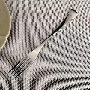 Long Handle Thick Stainless Steel Dinner Forks Kitchen Tableware Glossy Supplies - Picture 1 of 8