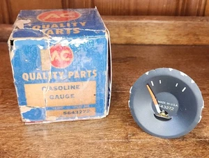 Chevrolet Impala 1959-1960 medidor de combustible 5643272 calibre de gasolina nuevo de lote - Imagen 1 de 3