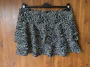 Dorothy Perkins Minirock Leopardenmuster Rüschen UK 18/46-NEU