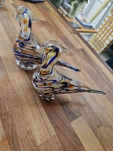 2 Murano Glass Pheasants Rsinbow Glass Perfect Condition - Picture 1 of 3