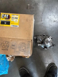 OEM 352-2080 WATER PUMP For Caterpillar 3522080 - Picture 1 of 8