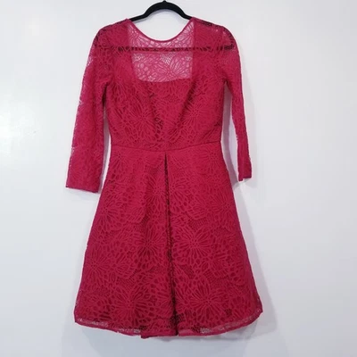 Vestido ML Monique Lhuillier Mujer Talla 6 Rojo Encaje Calce y Acampanado Fiesta Cóctel Foto 1 de 4