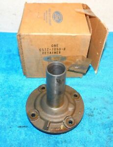 1965-76 Ford F100 F250 F350 Truck NOS NEW PROCESS NP435 4-SPEED BEARING RETAINER