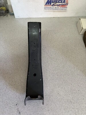 68 Oldsmobile F85 Jack Hook.....GM #399200....USED Foto 1 de 4