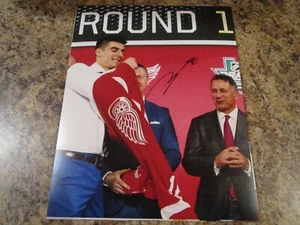 JOE VELENO SIGNED 8 X 10 MATTE PHOTO DETROIT RED WINGS (E) - Picture 1 of 2
