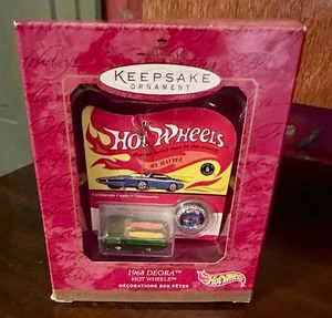 200 Hallmark Keepsake Ornament 1968 Deora - Hot Wheels - Green - Picture 1 of 1