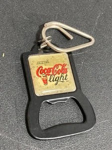 Coca-Cola Light Flaschenöffner Schlüsselanhänger Disfruta - Bild 1 von 3