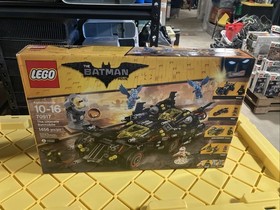 LEGO 70917 The LEGO Batman Movie Ultimate Batmobile W/ 8 Minifigures Sealed Rare