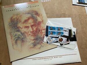 1986 Commemorative Mint Set USPS Souvenir Yearbook Album w/ US Stamps