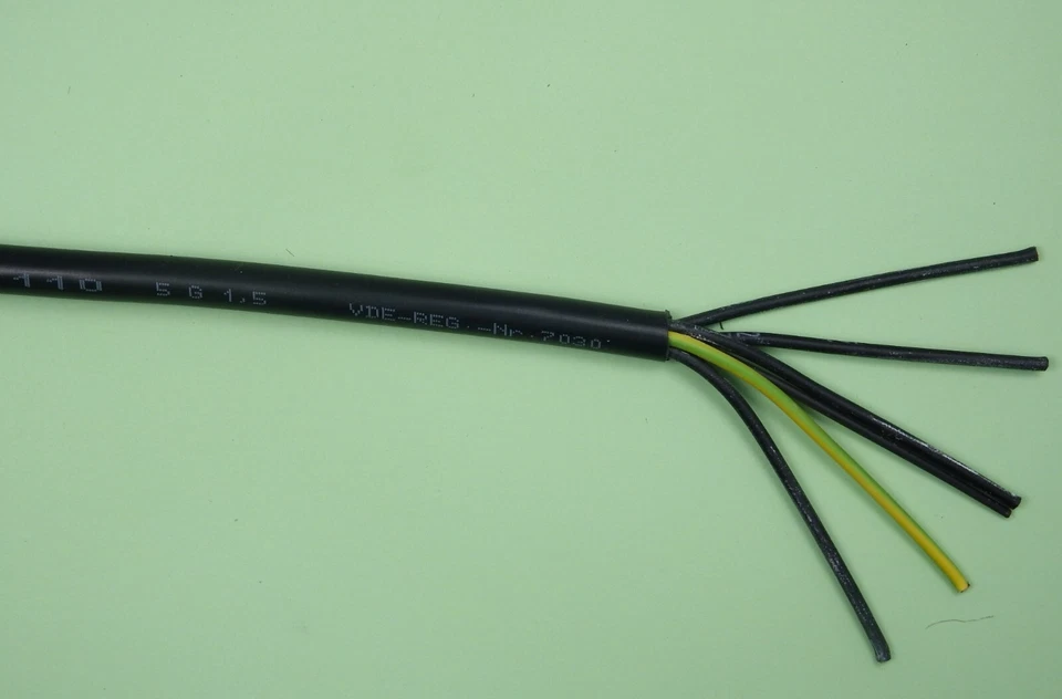 Meterware - Lapp Kabel Ölflex CLASSIC 110 BK 5x1,5mm² 5G1,5 Schwarz - 1119880