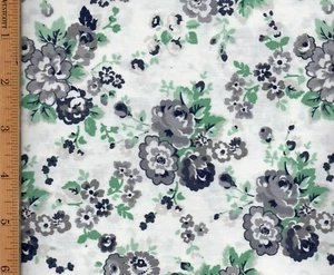 Tela floral algodón cuarto grasa FQ gris verde blanco #FA59 - Imagen 1 de 1
