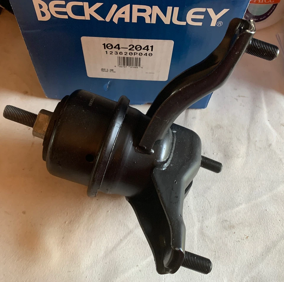 Soporte de motor lateral del pasajero Beck Arnley 1042041 para Toyota Camry 2007-2011 Foto 1 de 1