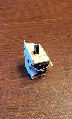 00175338 博世保温多洗碗机开关 175338 原始设备制造商带推板 — 第 1/3 张图片