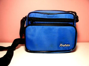 Custodia piccola fotocamera Profoto fotografia borsa blu 3 imbottite con cerniera cinturino in nylon - Foto 1 di 2
