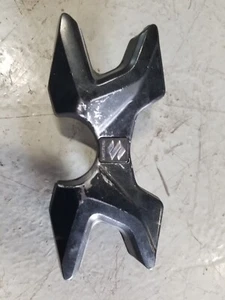 22 23 24 SUZUKI HAYABUSA Manillar Soporte Clip en el centro - Imagen 1 de 2