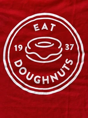 Camiseta Krispy Kreme Donuts Logo Empleado Uniforme Rojo Gráfico Talla Pequeña Foto 1 de 4