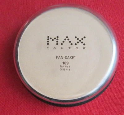 Brand New Max Factor Water activated Pan-Cake Make-Up #109 Tan No. 1 - Image 1 of 2