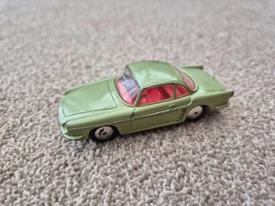 VINTAGE ORIGINAL 1960S CORGI TOYS 222 RENAULT FLORIDE GREEN DIECAST CAR VERYGOOD - Image 1 of 4